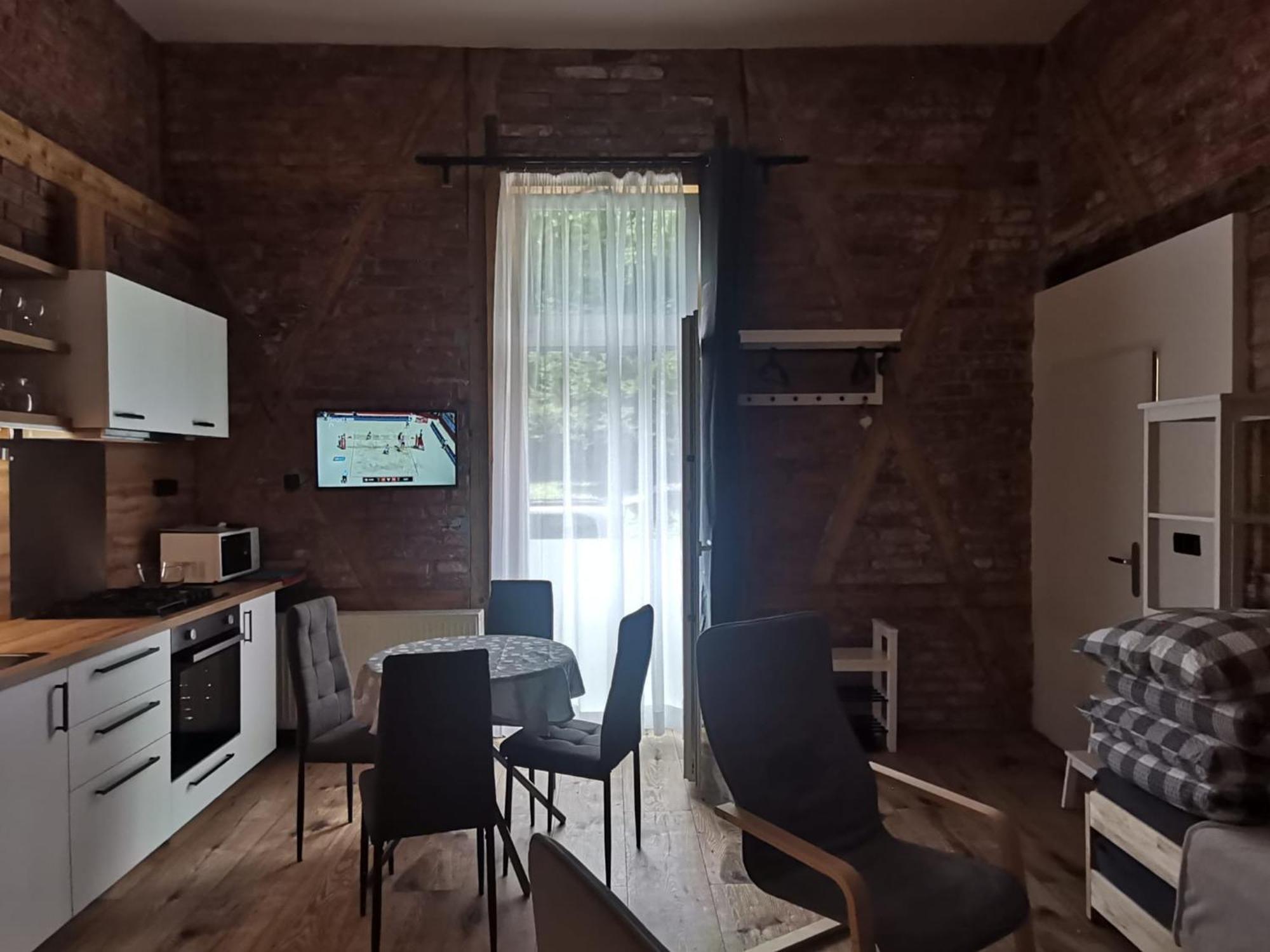 Arw Studio - Novy Smokovec วิสโซเค ดาตรี ภายนอก รูปภาพ